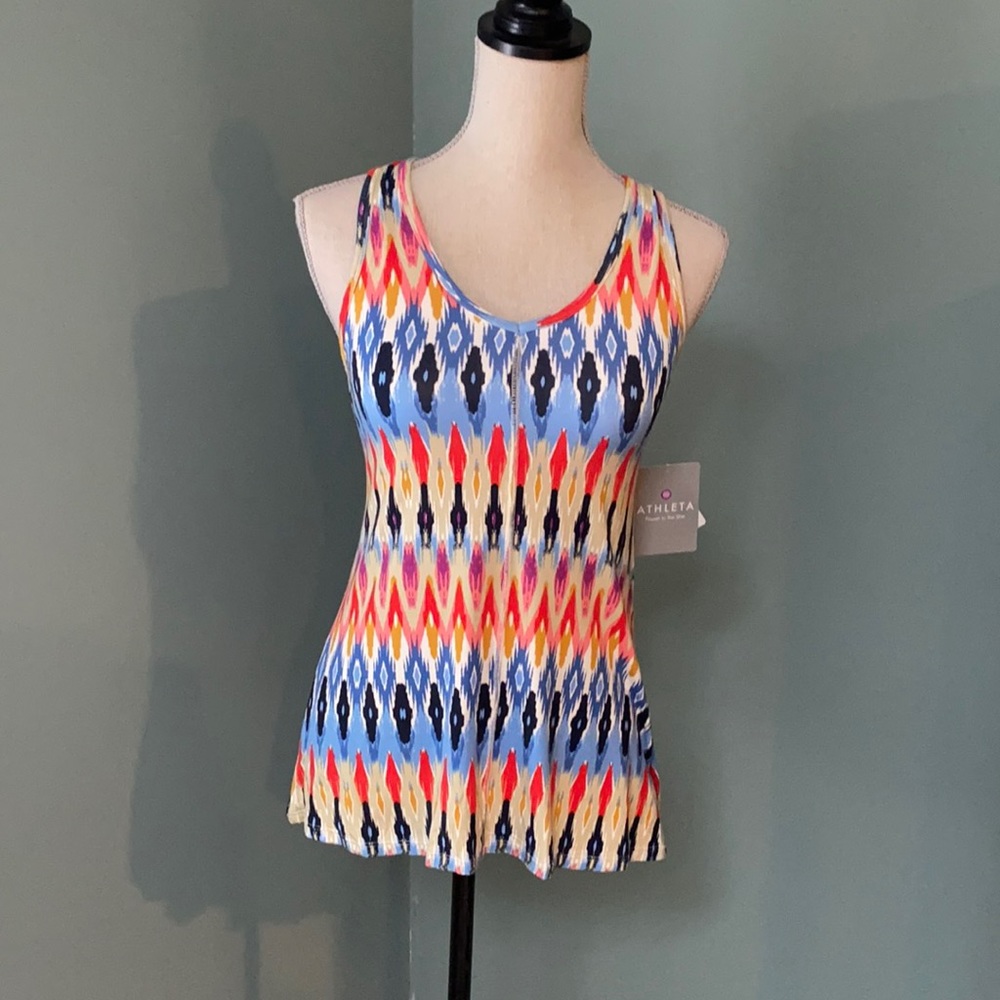 Athleta top.